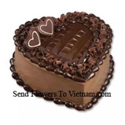 1 Kg Heart Chocolate Cake