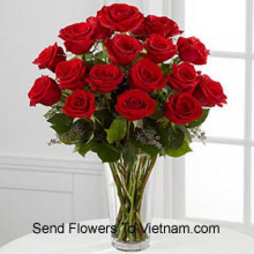 18 Charming Red Roses