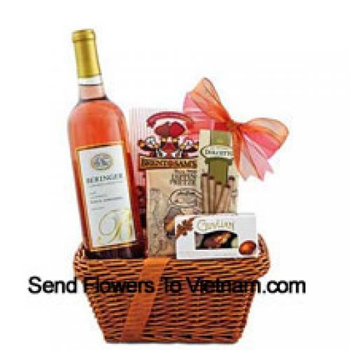 Classic Wine and Food Basket